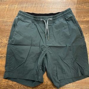 Lululemon men’s shorts